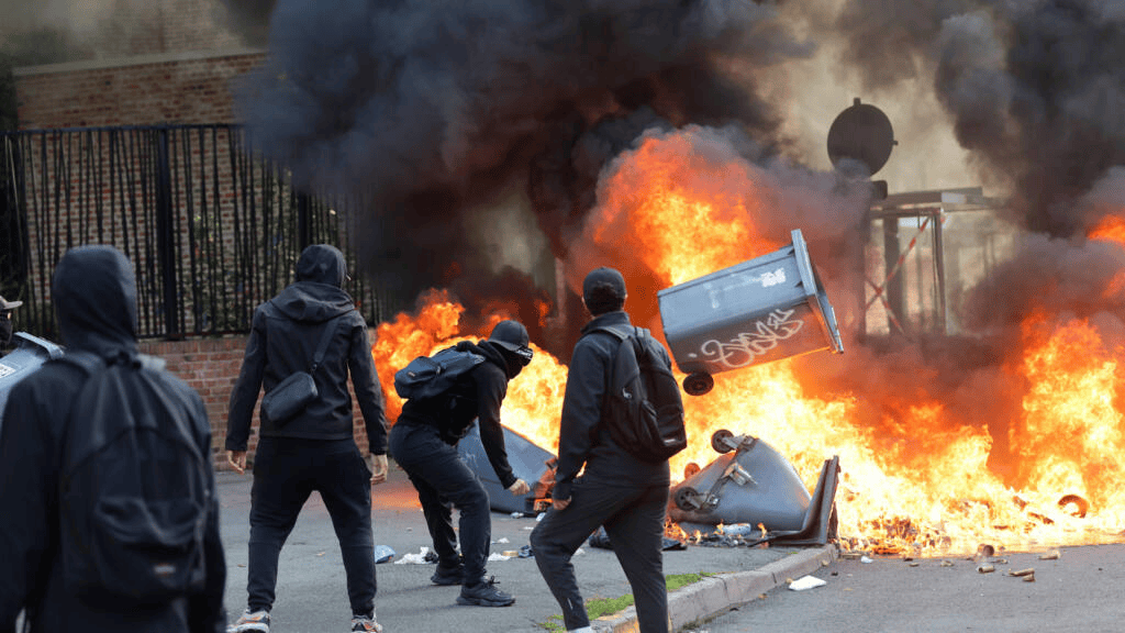 Quitter l&rsquo;époque contemporaine – Réflexions sur le mouvement lycéen en&nbsp;cours